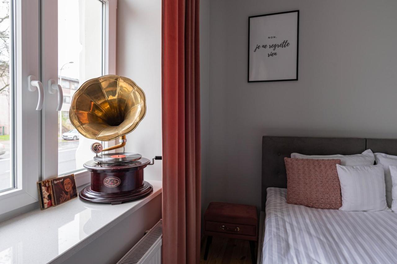 Apartamenty W Kamienicy Sieradz Esterno foto
